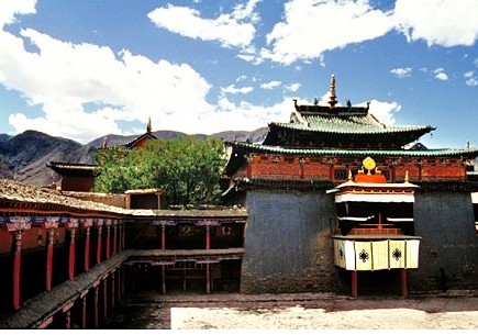 Phuntsoling Monastery,Tibet