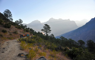 Trekking tour towards Lugu Lake in Yunnan