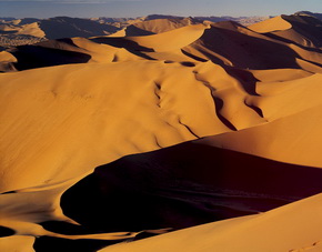 Badain Jaran Desert Trek