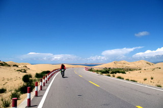 Cycling Around Koko Nor Lake,Qinghai Province