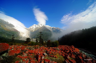 Red Rock Shoal,Hailuogou,Sichuan