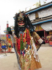 Cham Dance at Longwu (Rongpo Gonchen) Monastery,Amdo